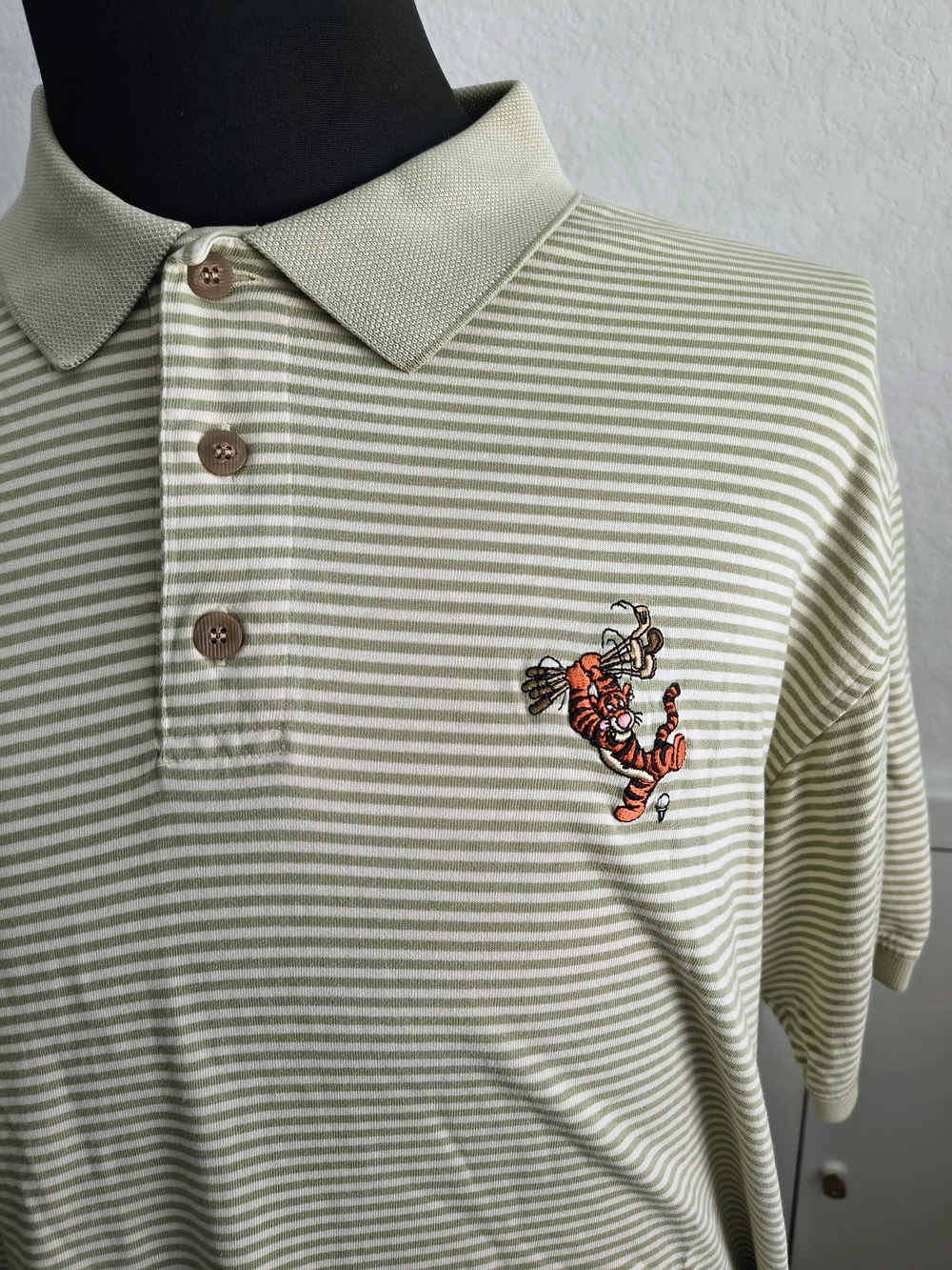 Disney Golf Collection Polo Tigger Embroidered Winnie The Pooh Stripes